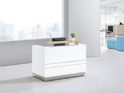 Reception desk