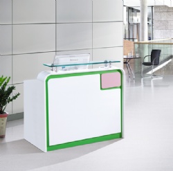 Reception desk